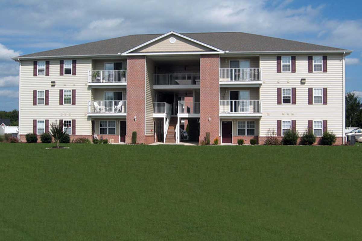 Shady Grove Apartments Exterior